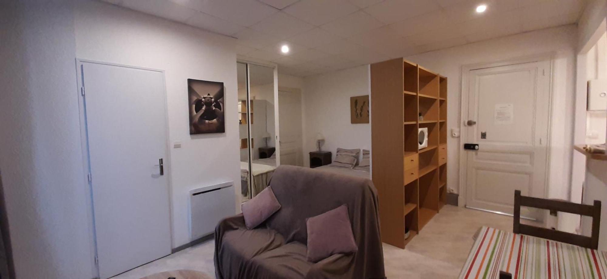 Apartmán Ecm Continental Vittel Exteriér fotografie