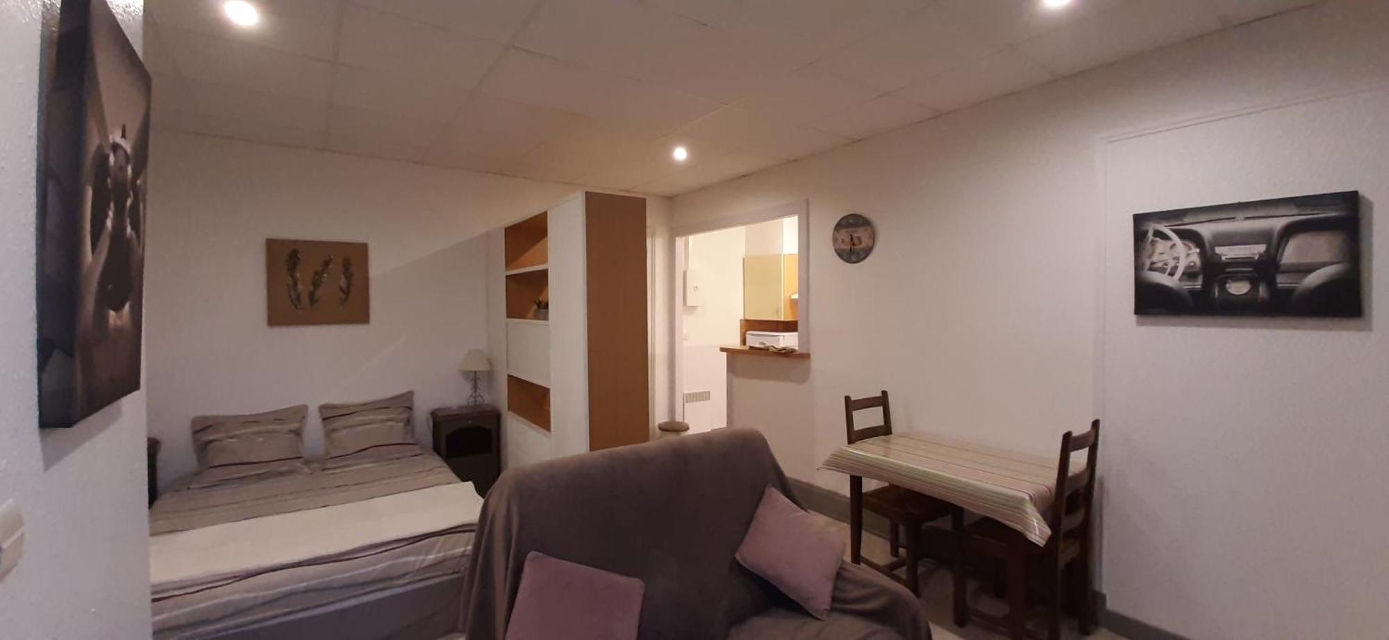 Apartmán Ecm Continental Vittel Exteriér fotografie