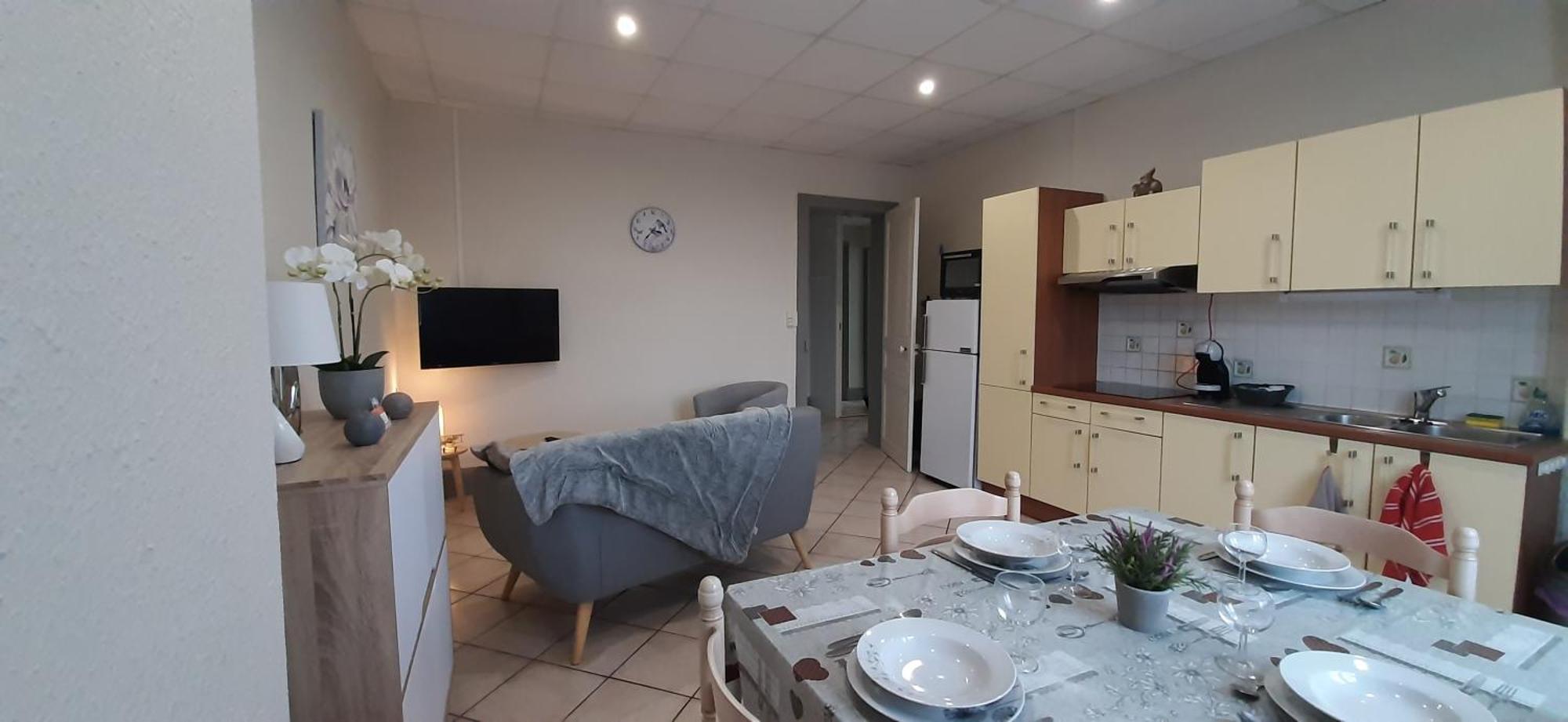 Apartmán Ecm Continental Vittel Exteriér fotografie