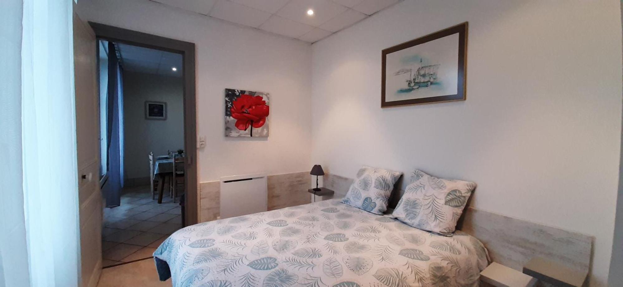 Apartmán Ecm Continental Vittel Exteriér fotografie